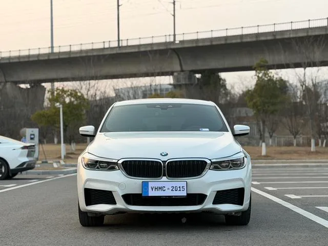 BMW 6 Series GT 2019 630i M Sports suit exterior photo 2