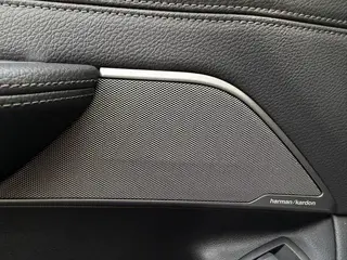 BMW 6 Series GT 2019 630i M Sports suit exterior photo 10