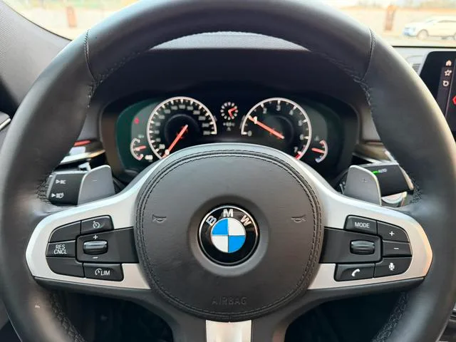 BMW 6 Series GT 2019 630i M Sports suit interior photo 12