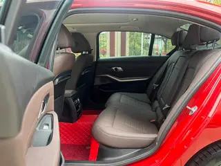 BMW 3 Series 2020 325Li First edition interior photo 10 BMW 3 Series 2020 325Li First edition interior photo 10
