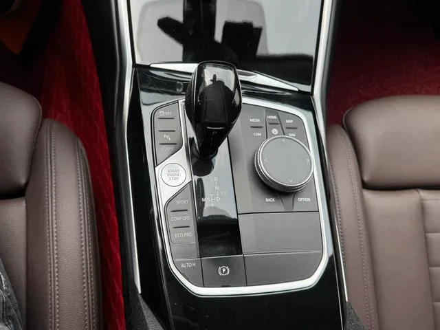 BMW 3 Series 2020 325Li First edition interior photo 14 BMW 3 Series 2020 325Li First edition interior photo 14