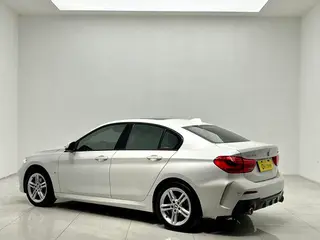 BMW 1 Series 2020 120i M Conjunto deportivo exterior foto 6 BMW 1 Series 2020 120i M Conjunto deportivo exterior foto 6