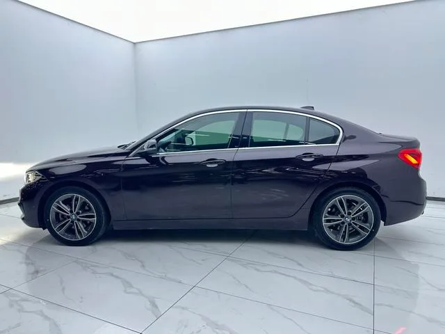 BMW 1 Series 2018 118i Sportif extérieur photo 3 BMW 1 Series 2018 118i Sportif extérieur photo 3