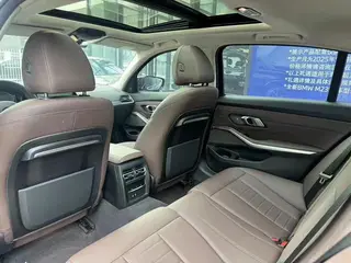 BMW 3 Series 2021 325Li M Traje nocturno deportivo Yao interior foto 17 BMW 3 Series 2021 325Li M Traje nocturno deportivo Yao interior foto 17