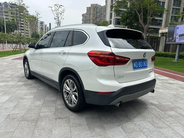 BMW X1 2019 sDrive20Li Leading Type exterior photo 5 BMW X1 2019 sDrive20Li Leading Type exterior photo 5