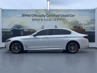 BMW 5 Series 2020 525Li M Sports suit exterior photo 3 BMW 5 Series 2020 525Li M Sports suit exterior photo 3