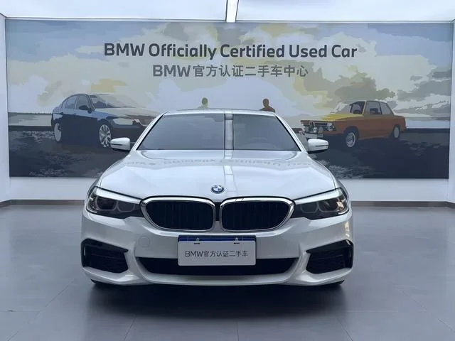 BMW 5 Series 2020 525Li M Sports suit exterior photo 4 BMW 5 Series 2020 525Li M Sports suit exterior photo 4