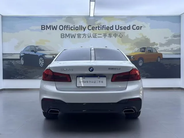 BMW 5 Series 2020 525Li M Sports suit exterior photo 6 BMW 5 Series 2020 525Li M Sports suit exterior photo 6