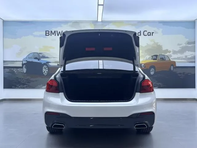 BMW 5 Series 2020 525Li M Sports suit exterior photo 7 BMW 5 Series 2020 525Li M Sports suit exterior photo 7