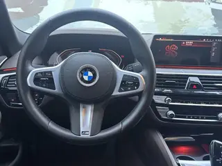 BMW 5 Series 2020 525Li M Sports suit interior photo 18 BMW 5 Series 2020 525Li M Sports suit interior photo 18