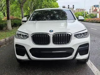 BMW X4 2020 xDrive25i M Sports suit exterior photo 3 BMW X4 2020 xDrive25i M Sports suit exterior photo 3