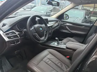 BMW X5 2017 xDrive35i Estilo elegante exterior foto 4 BMW X5 2017 xDrive35i Estilo elegante exterior foto 4