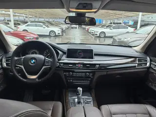 BMW X5 2017 xDrive35i Estilo elegante exterior foto 7 BMW X5 2017 xDrive35i Estilo elegante exterior foto 7