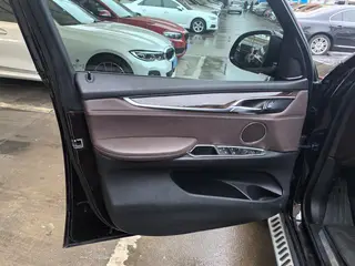 BMW X5 2017 xDrive35i Estilo elegante exterior foto 9 BMW X5 2017 xDrive35i Estilo elegante exterior foto 9