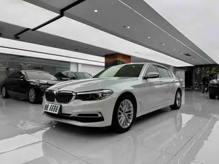 BMW 5 Series 2020 525Li M Sports suit exterior photo 1 BMW 5 Series 2020 525Li M Sports suit exterior photo 1