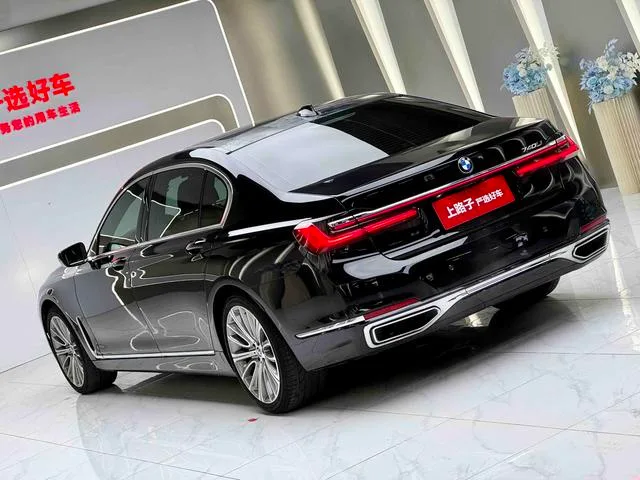 BMW 7 Series 2019 Restyling 740Li Leading Type Luxury Set exterior photo 4 BMW 7 Series 2019 Restyling 740Li Leading Type Luxury Set exterior photo 4
