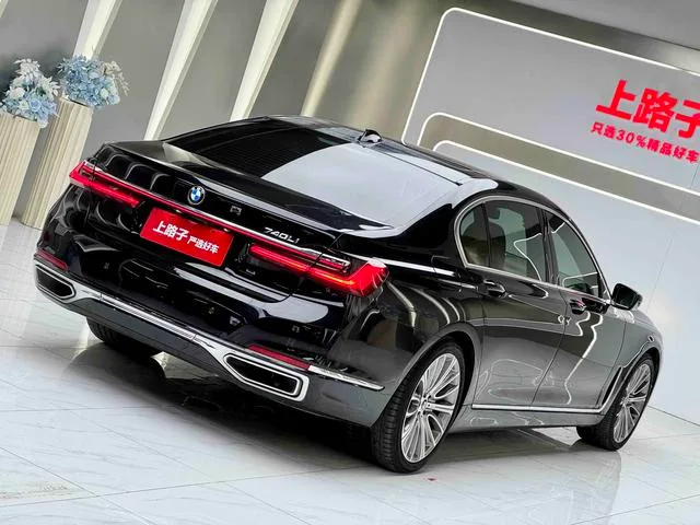 BMW 7 Series 2019 Restyling 740Li Leading Type Luxury Set exterior photo 6 BMW 7 Series 2019 Restyling 740Li Leading Type Luxury Set exterior photo 6