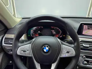 BMW 7 Series 2019 Restyling 740Li Leading Type Luxury Set exterior photo 9 BMW 7 Series 2019 Restyling 740Li Leading Type Luxury Set exterior photo 9