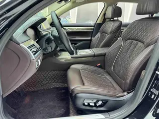 BMW 7 Series 2019 Restyling 740Li Leading Type Luxury Set interior photo 13 BMW 7 Series 2019 Restyling 740Li Leading Type Luxury Set interior photo 13