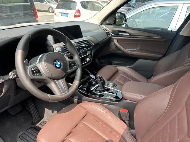 BMW X3 2020 xDrive28i M Sports suit interior photo 8 BMW X3 2020 xDrive28i M Sports suit interior photo 8