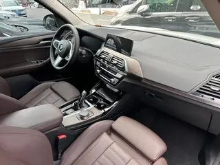 BMW X3 2020 xDrive28i M Sports suit interior photo 9 BMW X3 2020 xDrive28i M Sports suit interior photo 9