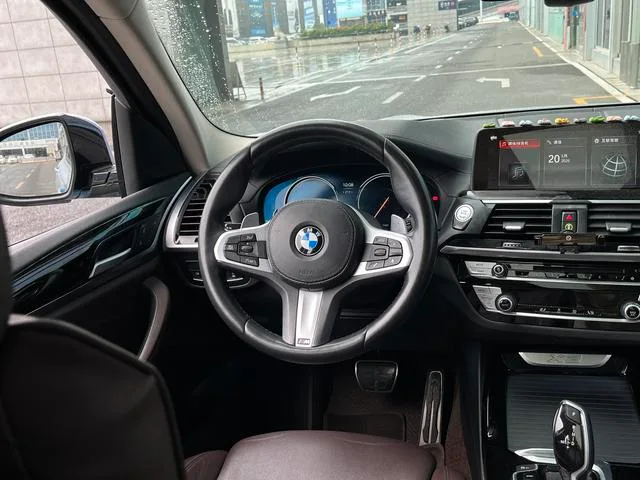 BMW X3 2019 xDrive28i M Conjunto deportivo interior foto 9 BMW X3 2019 xDrive28i M Conjunto deportivo interior foto 9