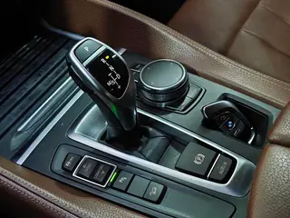 BMW X6 2017 xDrive35i Leading Type interior photo 12 BMW X6 2017 xDrive35i Leading Type interior photo 12