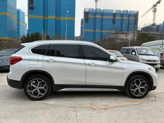 BMW X1 2019 sDrive18Li Tipo de lujo exterior foto 4 BMW X1 2019 sDrive18Li Tipo de lujo exterior foto 4