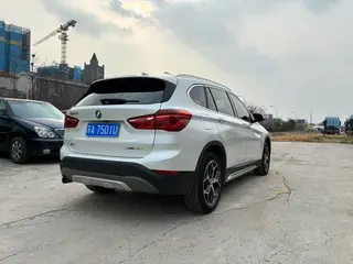 BMW X1 2019 sDrive18Li Tipo de lujo exterior foto 5 BMW X1 2019 sDrive18Li Tipo de lujo exterior foto 5