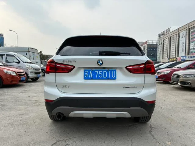 BMW X1 2019 sDrive18Li Tipo de lujo exterior foto 6 BMW X1 2019 sDrive18Li Tipo de lujo exterior foto 6