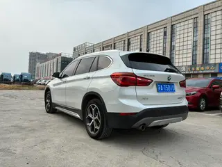BMW X1 2019 sDrive18Li Tipo de lujo exterior foto 7 BMW X1 2019 sDrive18Li Tipo de lujo exterior foto 7