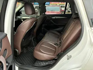 BMW X1 2019 sDrive18Li Tipo de lujo interior foto 18 BMW X1 2019 sDrive18Li Tipo de lujo interior foto 18