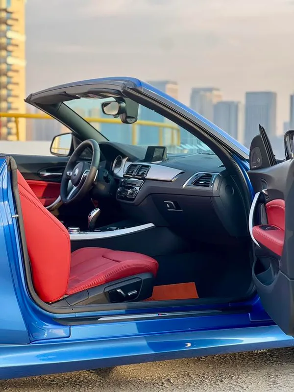 BMW 2 Series 2019 225i Convertible Coupe Premium Class M Sports suit interior photo 13 BMW 2 Series 2019 225i Convertible Coupe Premium Class M Sports suit interior photo 13