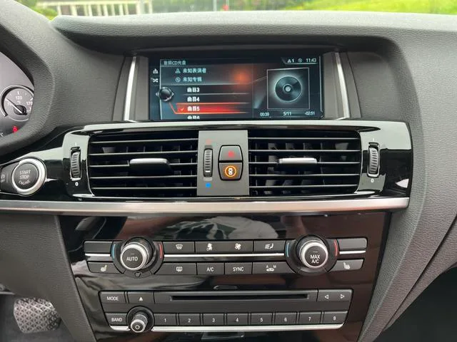 BMW X4 2014 xDrive20i X Design Suit interior photo 18 BMW X4 2014 xDrive20i X Design Suit interior photo 18