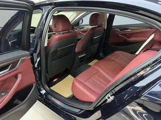BMW 5 Series 2021 Restyling 530Li Leading Type Luxury Set interior photo 11 BMW 5 Series 2021 Restyling 530Li Leading Type Luxury Set interior photo 11