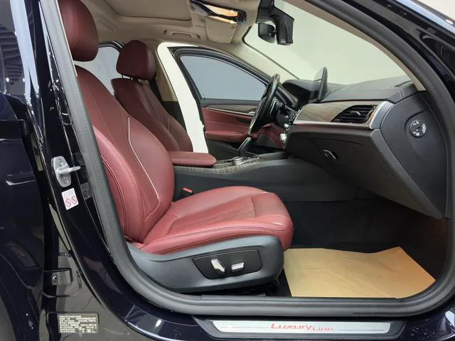 BMW 5 Series 2021 Restyling 530Li Leading Type Luxury Set interior photo 18 BMW 5 Series 2021 Restyling 530Li Leading Type Luxury Set interior photo 18