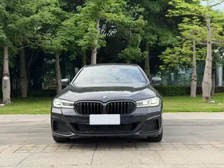 BMW 5 Series 2021 530Li Tipo de lujo M Conjunto deportivo exterior foto 2 BMW 5 Series 2021 530Li Tipo de lujo M Conjunto deportivo exterior foto 2