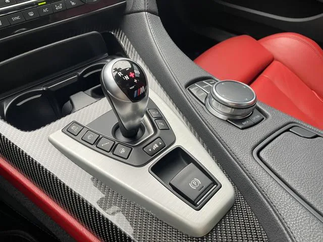 BMW M6 2015 M6 Gran Coupe interior photo 11 BMW M6 2015 M6 Gran Coupe interior photo 11