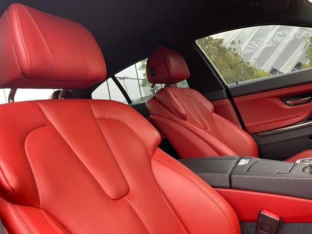 BMW M6 2015 M6 Gran Coupe interior photo 20 BMW M6 2015 M6 Gran Coupe interior photo 20
