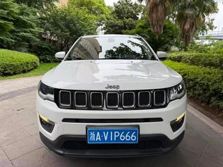 Jeep Compass 2019 200T Automatic Home Internet large screen version exterior photo 2 Jeep Compass 2019 200T Automatic Home Internet large screen version exterior photo 2