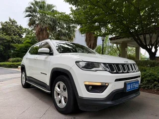 Jeep Compass 2019 200T Automatic Home Internet large screen version exterior photo 3 Jeep Compass 2019 200T Automatic Home Internet large screen version exterior photo 3