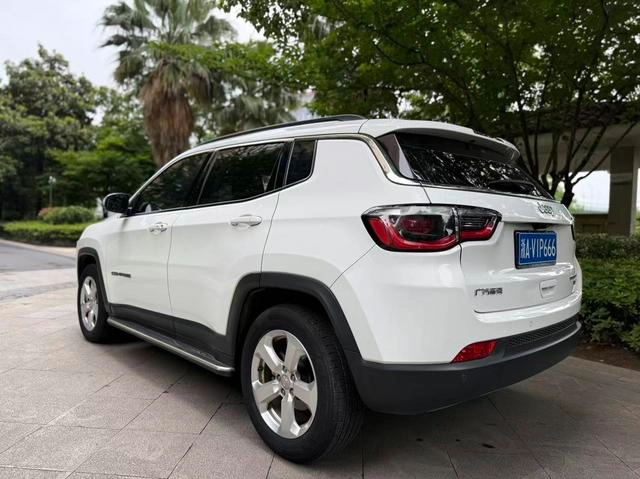 Jeep Compass 2019 200T Automatic Home Internet large screen version exterior photo 5 Jeep Compass 2019 200T Automatic Home Internet large screen version exterior photo 5