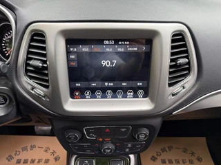 Jeep Compass 2019 200T Automatic Home Internet large screen version interior photo 10 Jeep Compass 2019 200T Automatic Home Internet large screen version interior photo 10