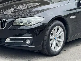 BMW 5 Series 2017 520Li Elegant style exterior photo 4 BMW 5 Series 2017 520Li Elegant style exterior photo 4