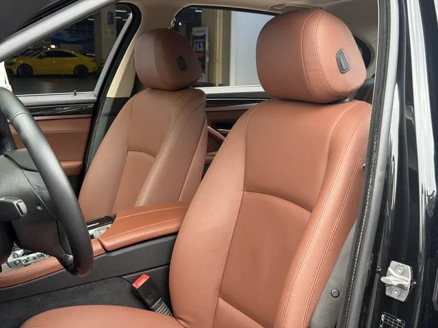 BMW 5 Series 2017 520Li Elegant style interior photo 16 BMW 5 Series 2017 520Li Elegant style interior photo 16