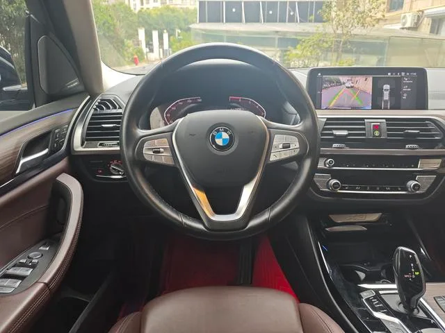 BMW X3 2020 xDrive28i Luxury Set interior photo 11 BMW X3 2020 xDrive28i Luxury Set interior photo 11