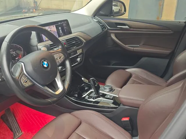 BMW X3 2020 xDrive28i Luxury Set interior photo 12 BMW X3 2020 xDrive28i Luxury Set interior photo 12