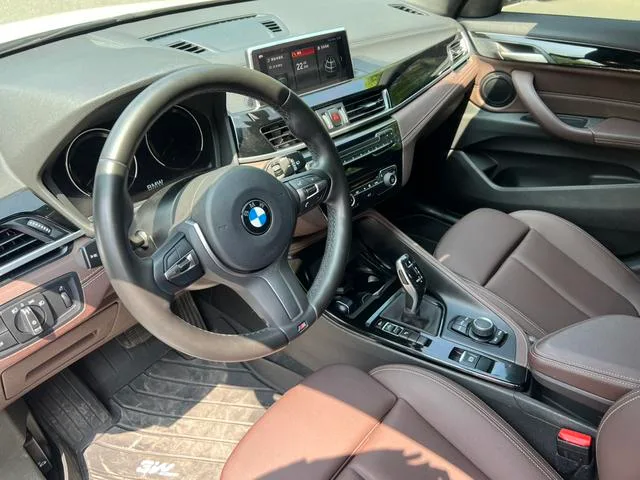 BMW X2 2020 sDrive25i Leading Type M Sports suit exterior photo 4 BMW X2 2020 sDrive25i Leading Type M Sports suit exterior photo 4