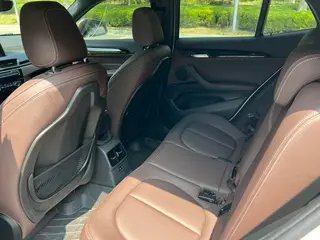 BMW X2 2020 sDrive25i Leading Type M Sports suit interior photo 9 BMW X2 2020 sDrive25i Leading Type M Sports suit interior photo 9