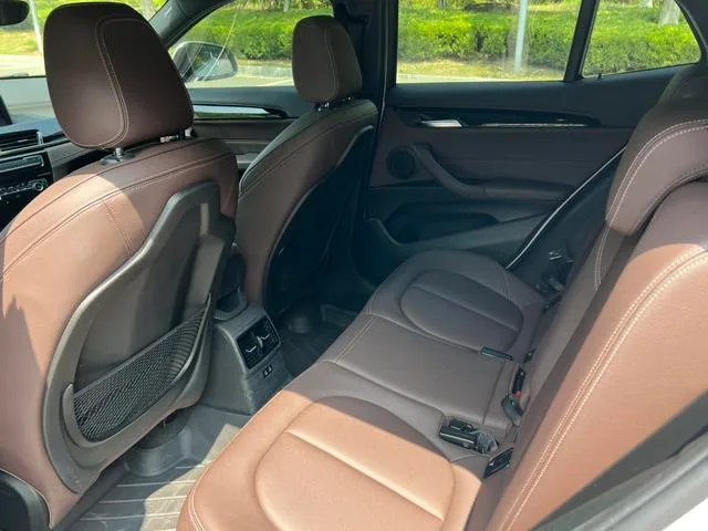 BMW X2 2020 sDrive25i Leading Type M Sports suit interior photo 9 BMW X2 2020 sDrive25i Leading Type M Sports suit interior photo 9